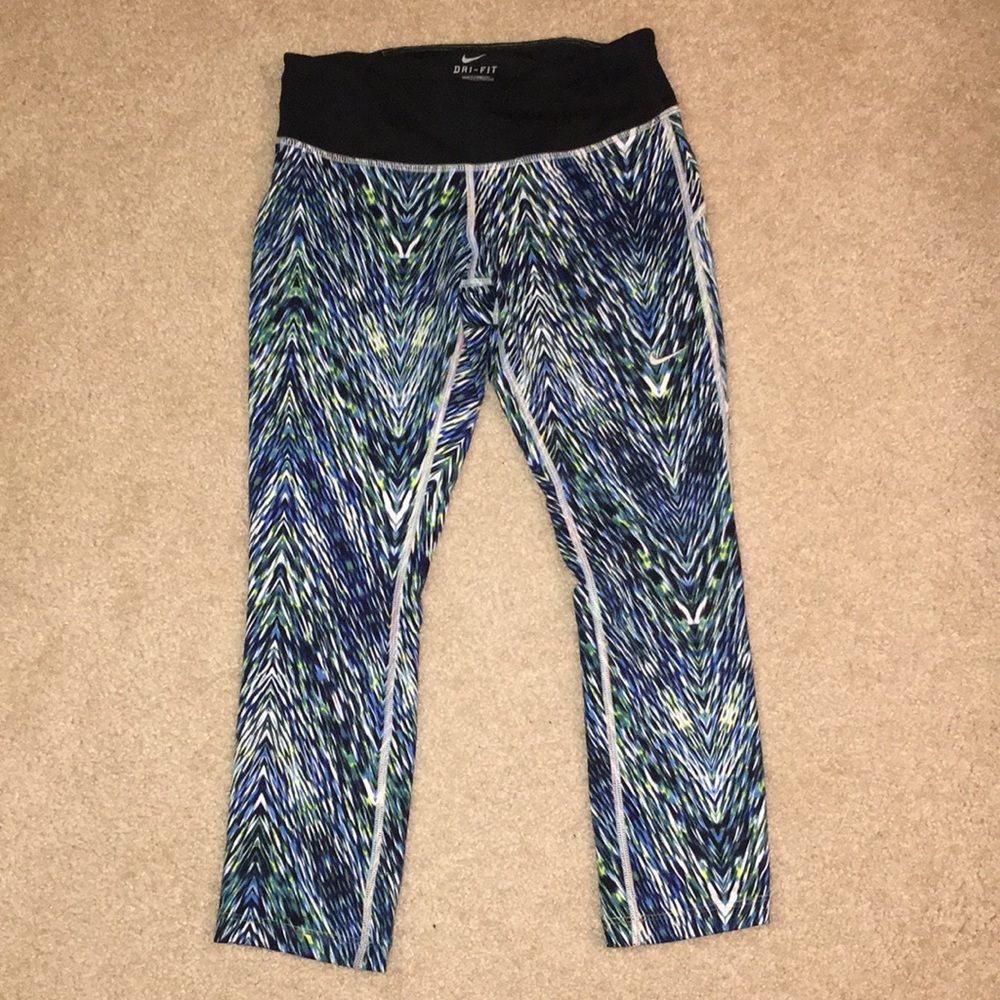 Nike athletic leggings